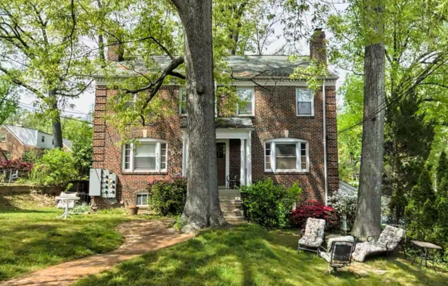 908 Hudson Ave FHY Properties, LLC