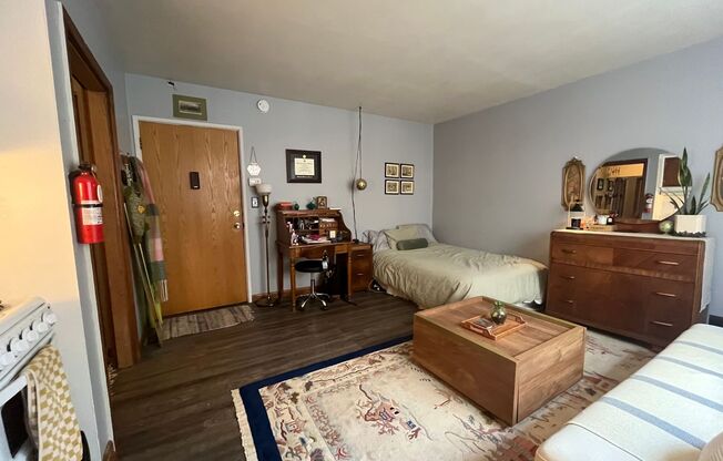 1417 N. Prospect Avenue