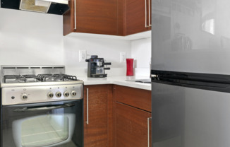 Studio, 1 bath, $4,400, Unit 3T