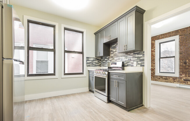 31 38 34 ST