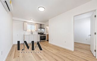 211 E 47 ST