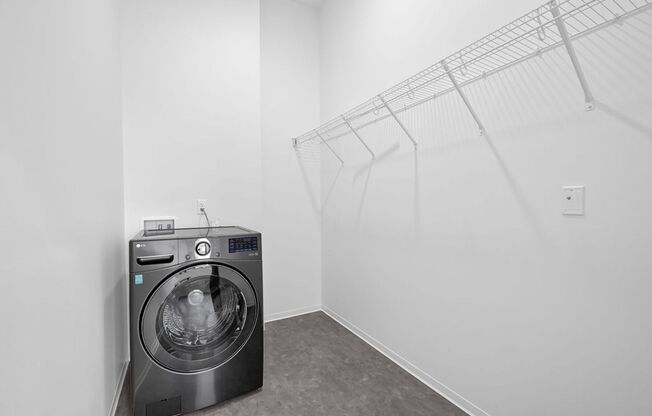 1 bed, 1 bath, 520 sqft, $1,300, Unit 3208