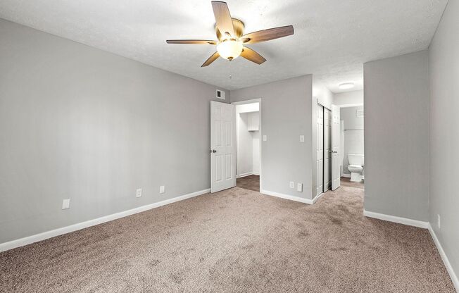 2 beds, 2 baths, 979 sqft, $1,250, Unit 3290S