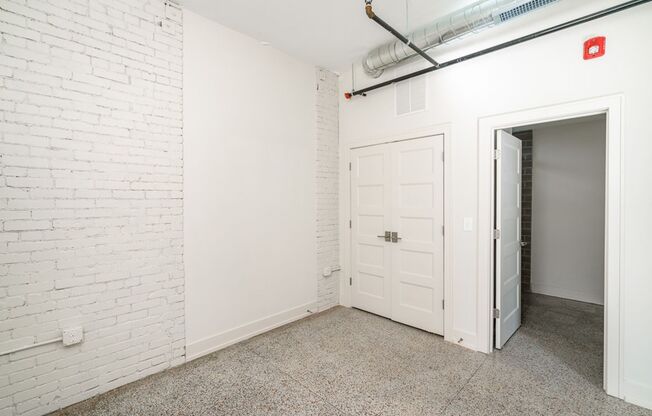 1 bed, 1 bath, $1,200, Unit 875 Michigan Ave Apt. 203