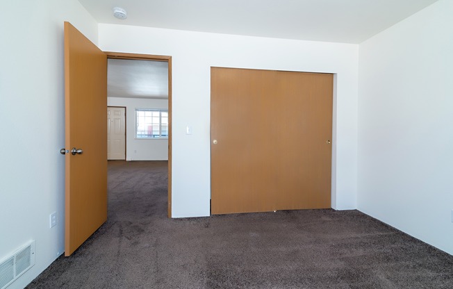 University Place (Renovated) Bedroom