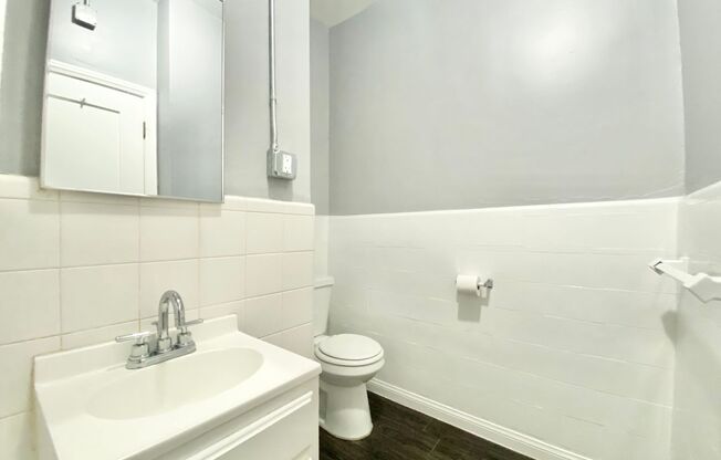 Studio, 1 bath, $1,330, Unit 109