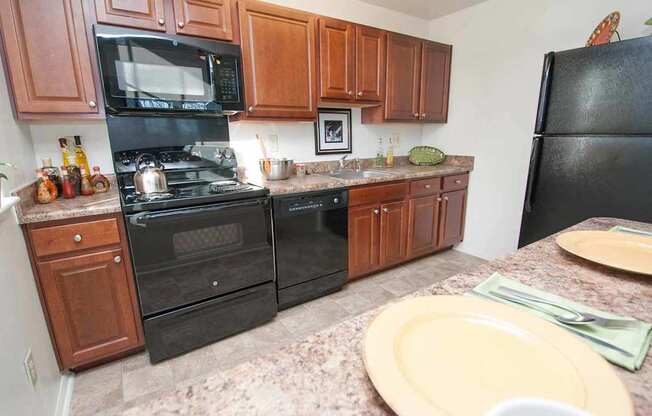 Eat-in Kitchens at Kenilworth at Perring Park Apartments, Parkville, MD
