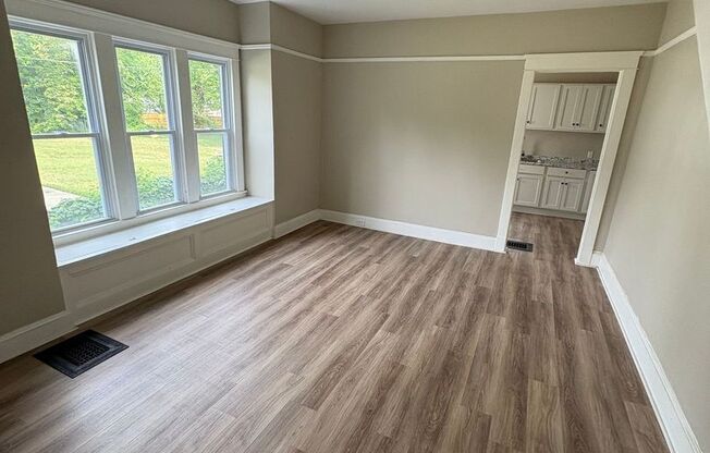 Linwood Ave. 7417-7419