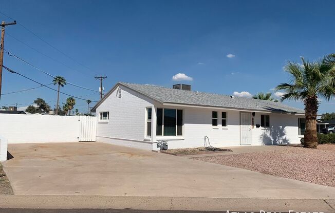 4624 E ALMERIA RD
