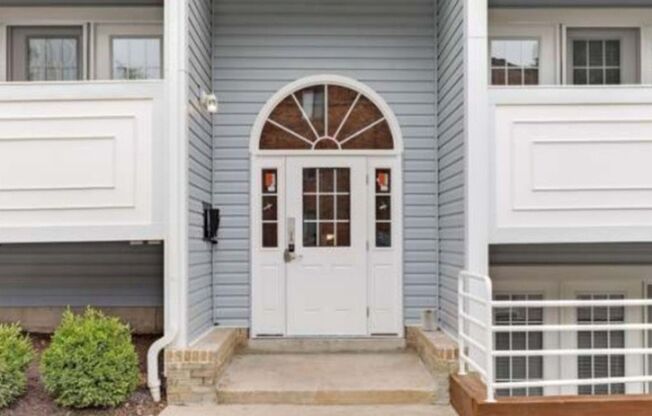 Commuter's dream, modern living