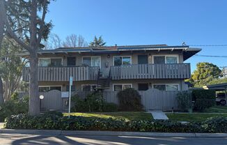 CAMBRIAN - Remodeled upstairs unit - great location near downtown Campbell