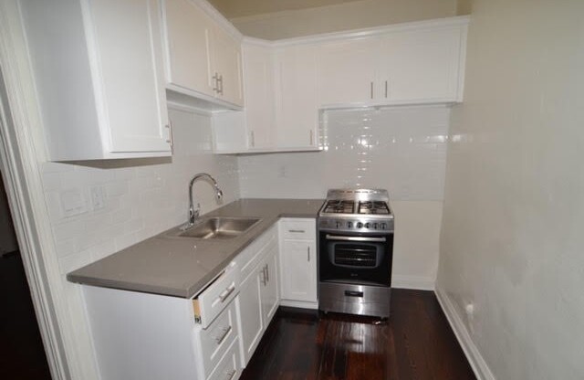 Studio, 1 bath, 400 sqft, $1,450
