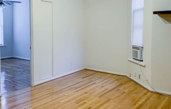 2 beds, 1 bath, 810 sqft, $3,000, Unit 1208WR-3