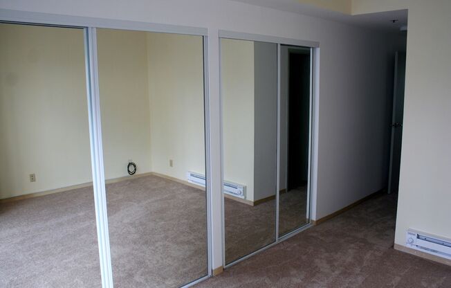 2 beds, 2 baths, $3,800, Unit # 56