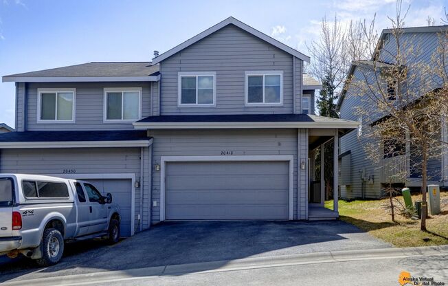 Beautiful 3-Bedroom Half Duplex in Eagle River with Mountain Views!
