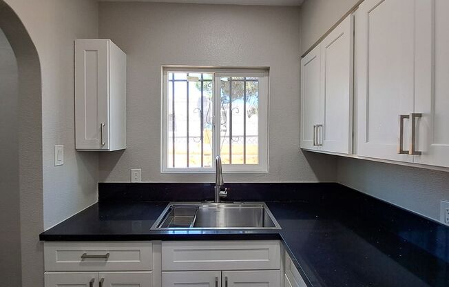 320 N 10th Street