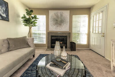 Rocklin Gold model living room fireplace