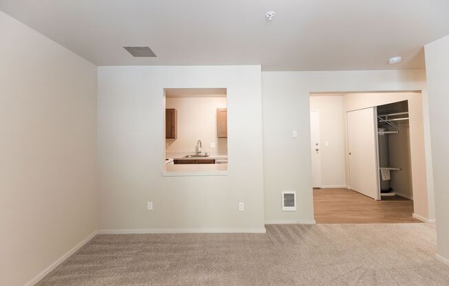1 bed, 1 bath, 800 sqft, $1,560, Unit S-259