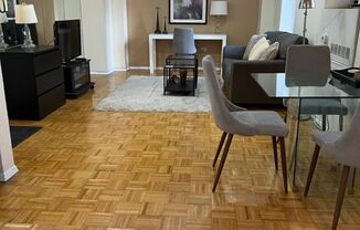 1 bed, 1 bath, 650 sqft, $3,850, Unit 1909