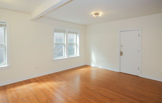 2 beds, 2 baths, 1,140 sqft, $3,150, Unit 3814S-1E