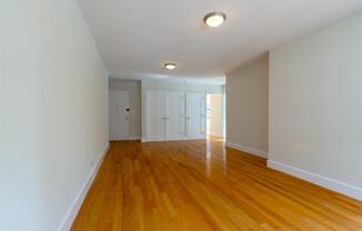 2 beds, 1 bath, $5,795, Unit 10B