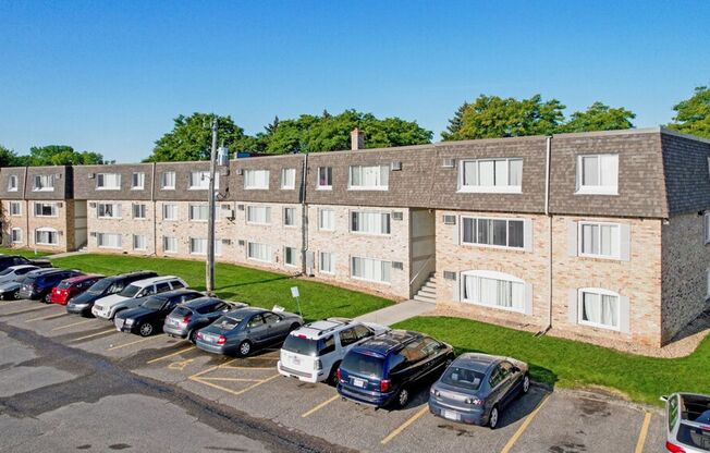 2 beds, 1 bath, 975 sqft, $1,450, Unit 2700-237
