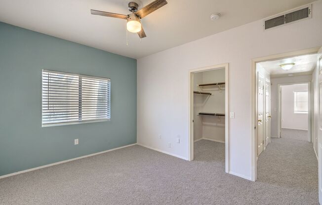 3 beds, 1.5 baths, $1,550, Unit # 2011