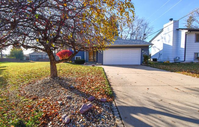 3 Bedroom 2 Bathroom Home East Sioux Falls!