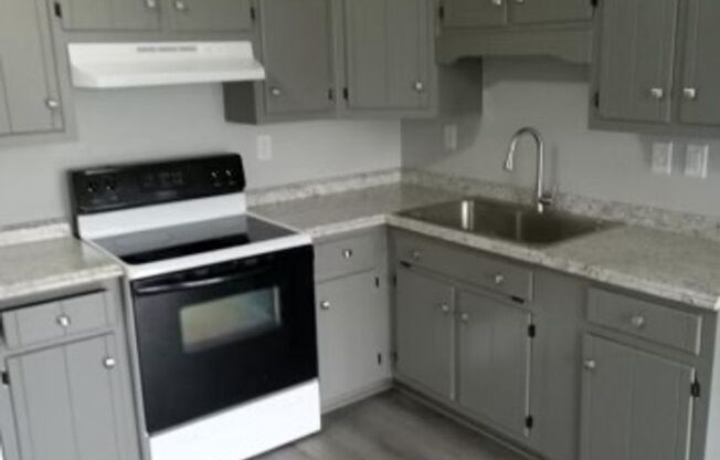 Poplar Point Apartments!