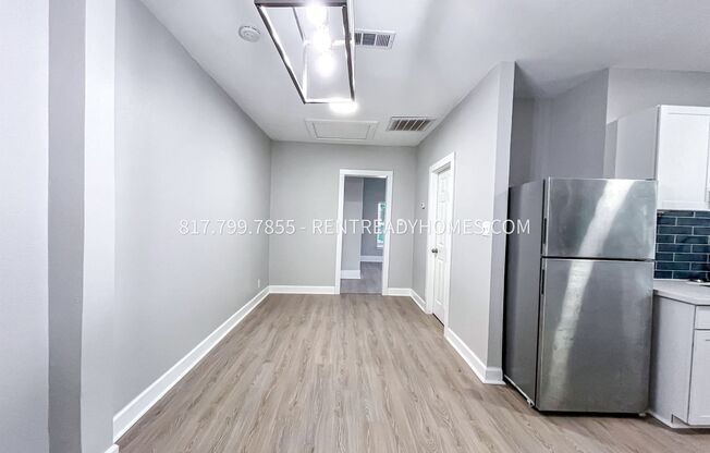 4431 Clay St. *
