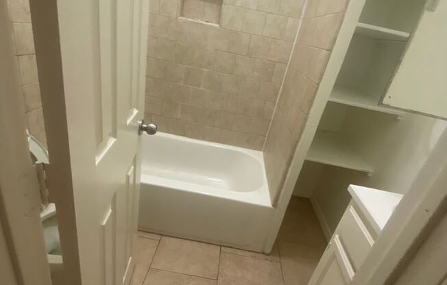 521 UNION APTS.