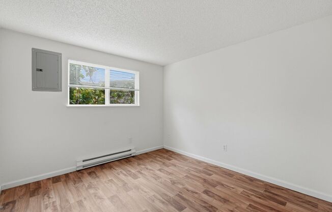 2 beds, 1 bath, 776 sqft, $1,500, Unit 78