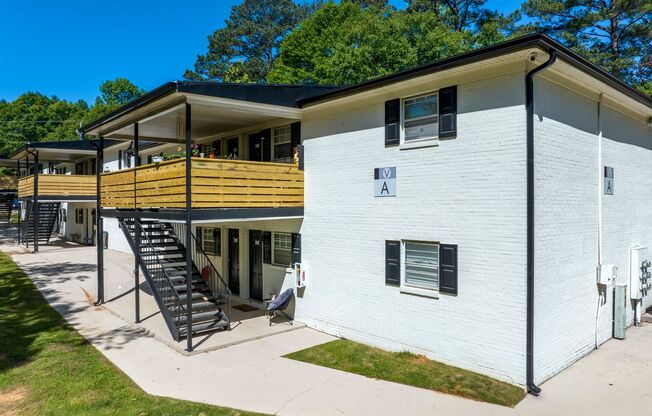 1 bed, 1 bath, 694 sqft, $1,000, Unit A-02