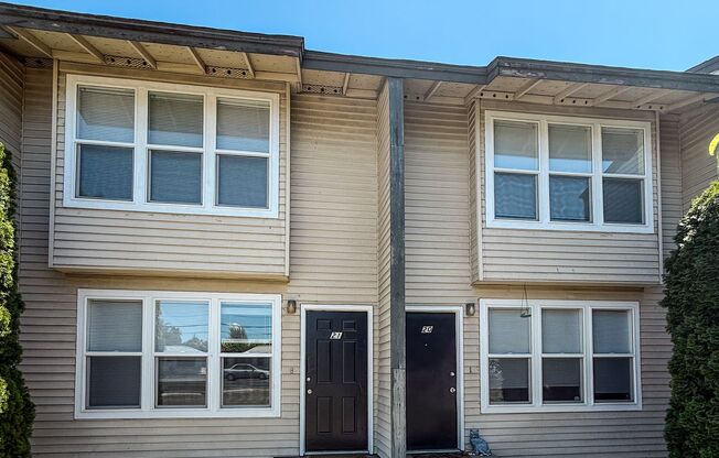 Mead Ave Yakima Apartments