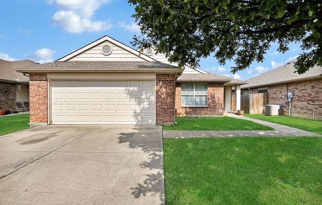 Charming Home in Established Haslet Community