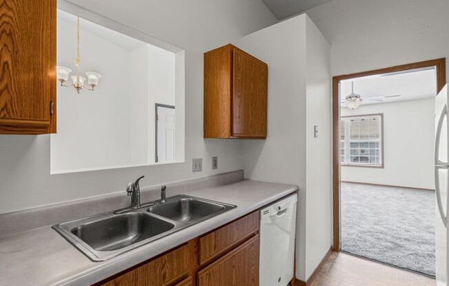 2 beds, 1 bath, 1,150 sqft, $981, Unit 2-09