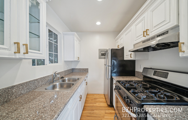 710 WESTMOUNT DR