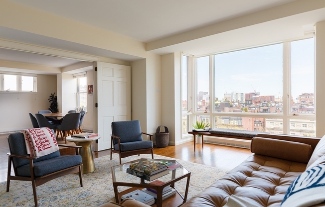 2 Commonwealth Avenue