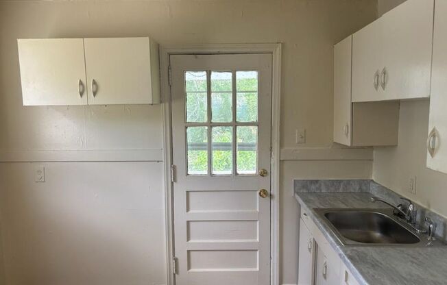 2 Bedroom 1 Bathroom House