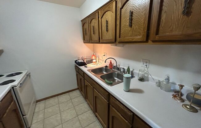 2300 Woodrow Court