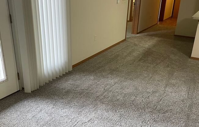 1 bed, 1 bath, 735 sqft, $895, Unit 107S