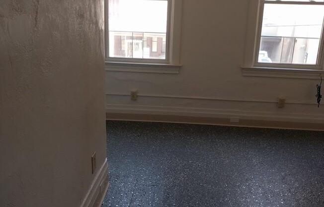 528 Evans Avenue LLC