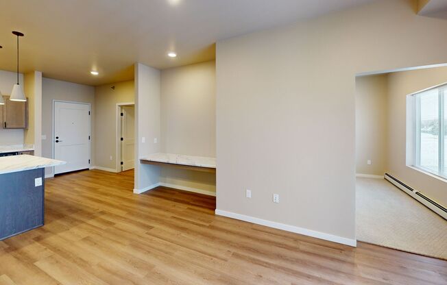 1 bed, 1 bath, 734 sqft, $1,175, Unit 1629-410