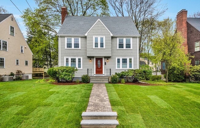 25 ALLEN AVE