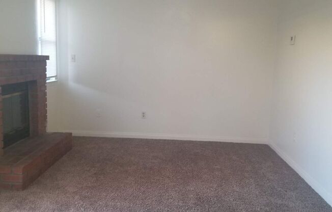 1 bed, 1 bath, 550 sqft, $1,050, Unit Unit G