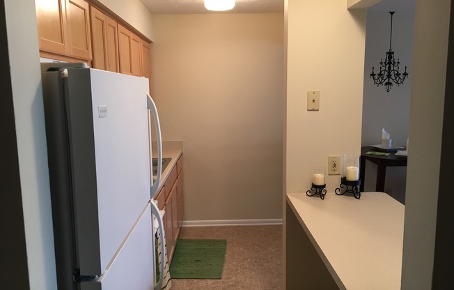2 beds, 1 bath, 850 sqft, $950, Unit 4080-A1