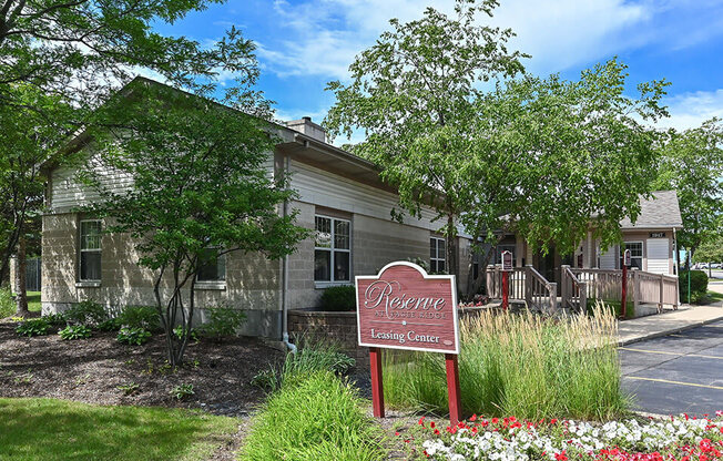 landscaping at Reserve at Eagles Ridge Apartments