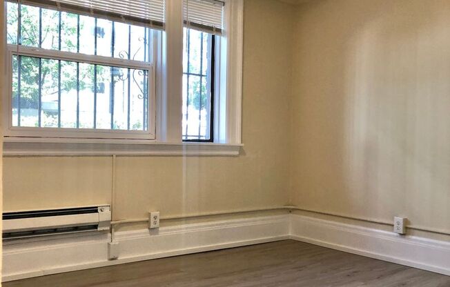 1 bed, 1 bath, 712 sqft, $1,495, Unit 1513-A