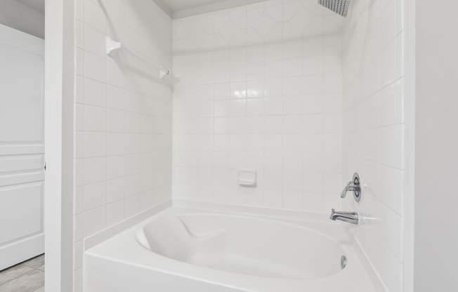 22-web-or-mls-Congress Park Dr unit 476-018