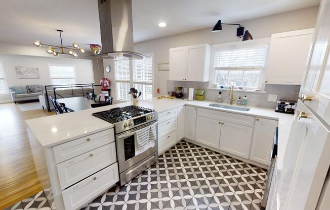 2503 Hartford
